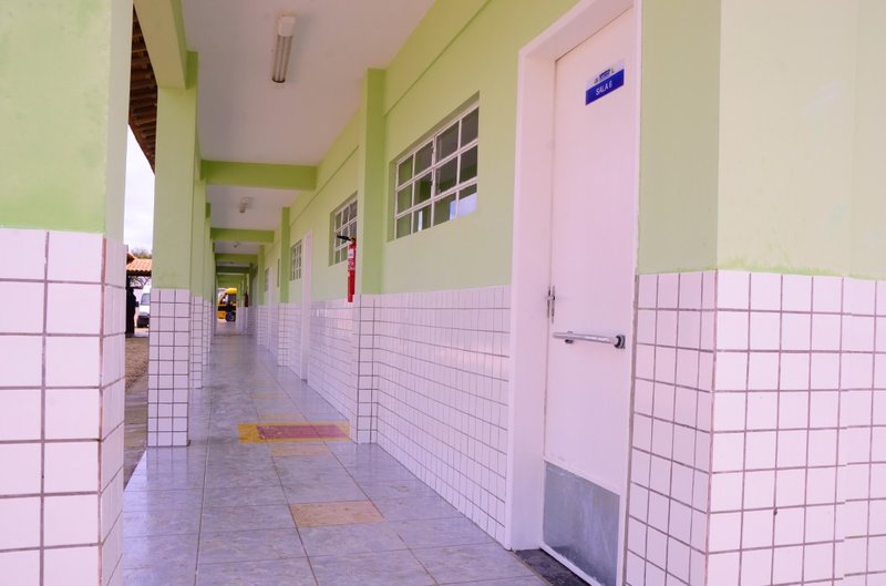 escola003
